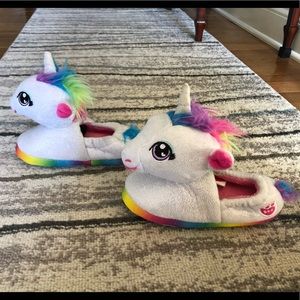🦄Build-A-Bear Unicorn Girls Slippers 🦄